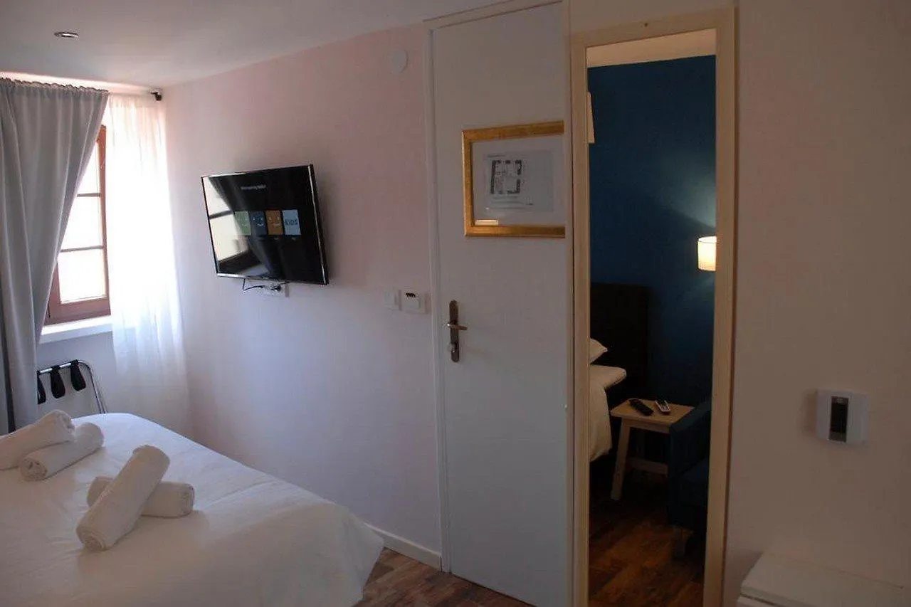 Tre Re Inn Rijeka Croatia